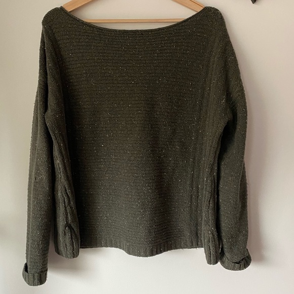 Wide Crew Neck Sweater / Dark Green - Picture 5 of 8